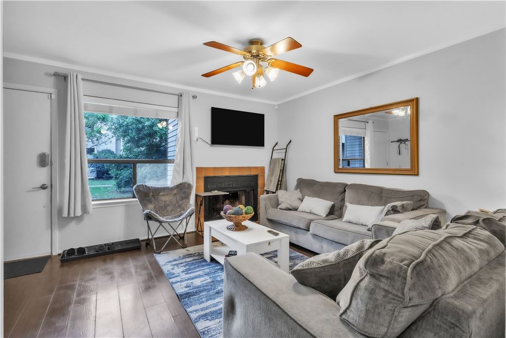 1902 Dartmouth Street J5, College Station, TX 77840 — photo 4