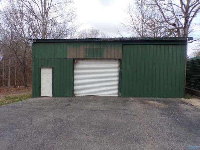 105 County Road 518, Moulton, AL 35650