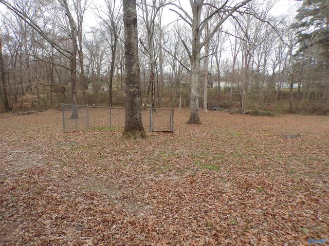 105 County Road 518, Moulton, AL 35650