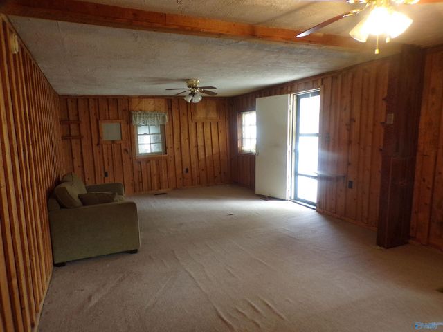 105 County Road 518, Moulton, AL 35650