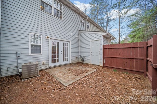 6766 Cypress Tree Lane, Charlotte, NC 28215