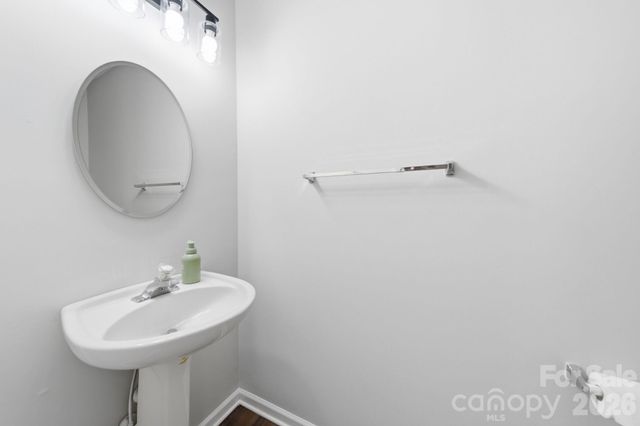 6766 Cypress Tree Lane, Charlotte, NC 28215
