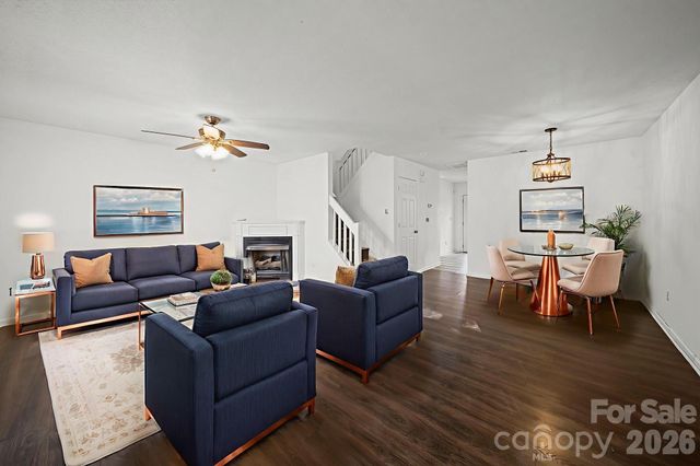 6766 Cypress Tree Lane, Charlotte, NC 28215