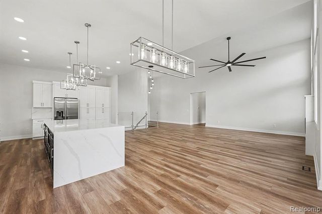 68503 Lake Angela Pointe, Richmond, MI 48062