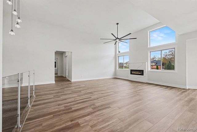 68503 Lake Angela Pointe, Richmond, MI 48062