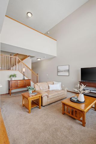 619 Crane Creek Lane, Eagan, MN 55121