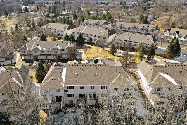 619 Crane Creek Lane, Eagan, MN 55121