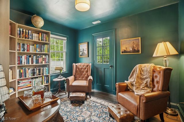 17725 Scottsdale Boulevard, Shaker Heights, OH 44122