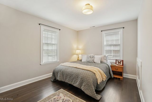 17725 Scottsdale Boulevard, Shaker Heights, OH 44122