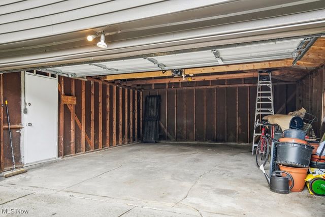 17725 Scottsdale Boulevard, Shaker Heights, OH 44122