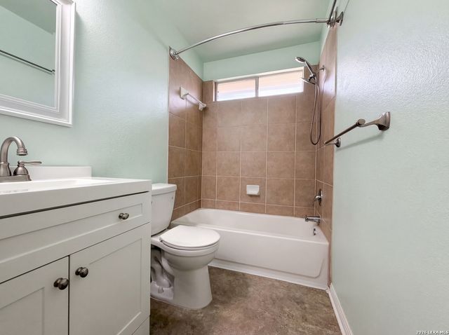 3945 Whisper, Schertz, TX 78108