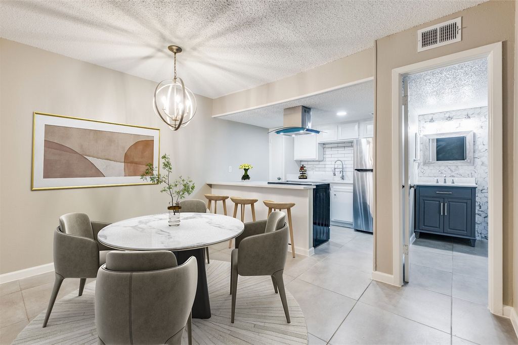 5833 Harvest Hill Road 2071, Dallas, TX 75230