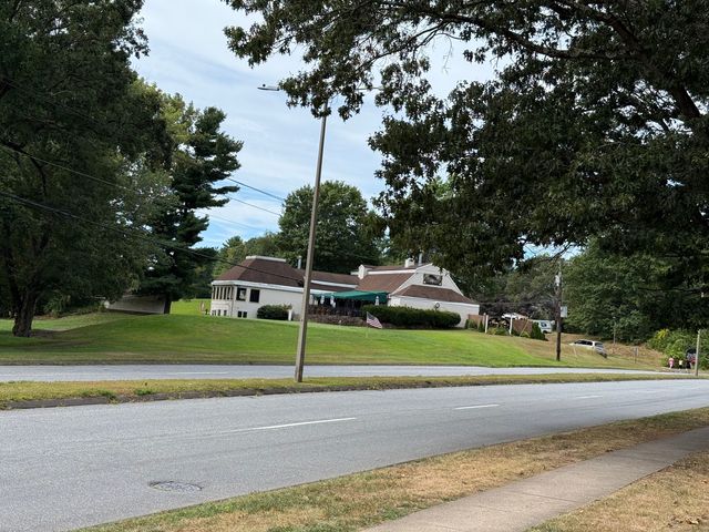 45 Pequot Drive 45, Rocky Hill, CT 06067