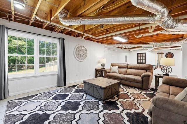 81 Carter Road SW, Cartersville, GA 30120
