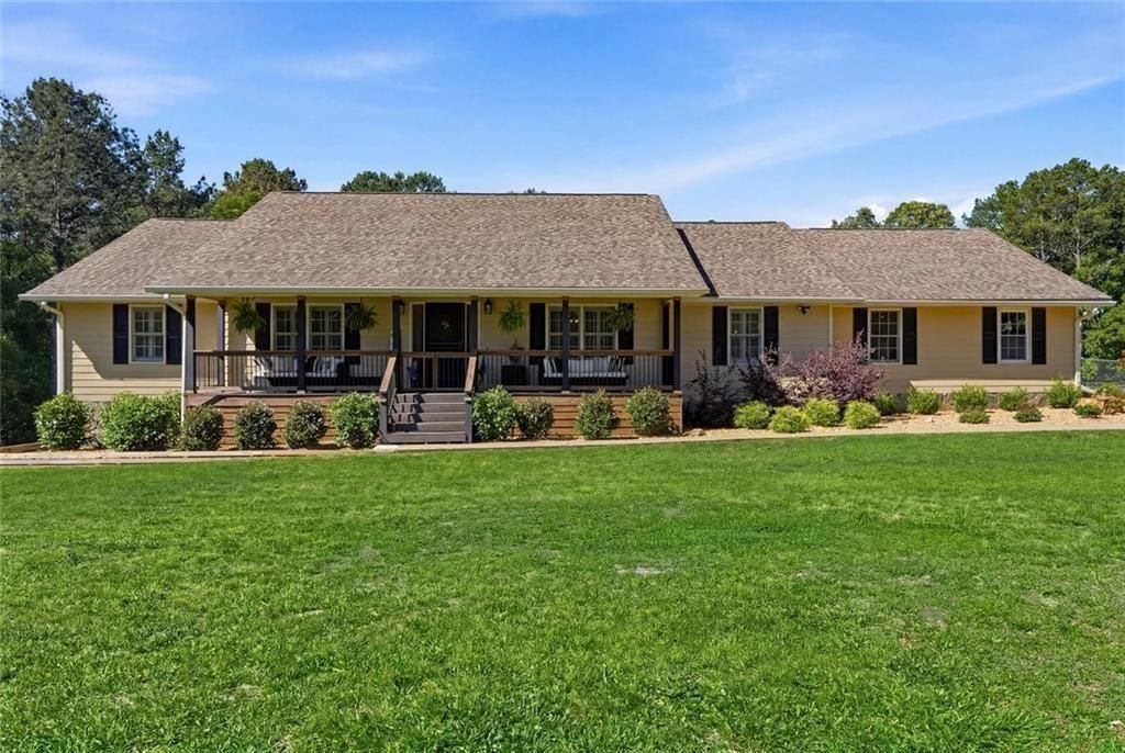 81 Carter Road SW, Cartersville, GA 30120