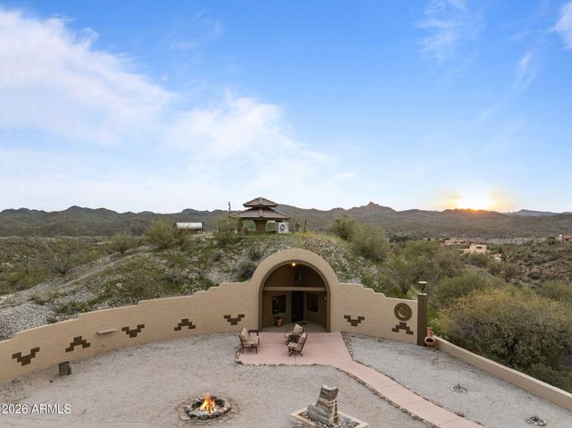 50704 N 292ND Avenue, Wickenburg, AZ 85390