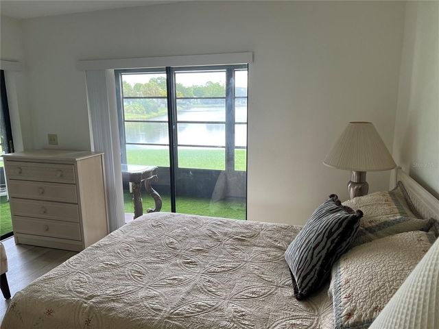333 WOODLAKE WYNDE, Oldsmar, FL 34677