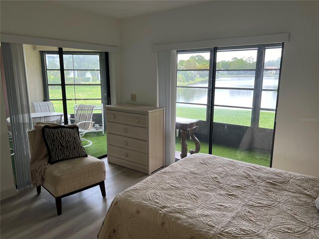 333 WOODLAKE WYNDE, Oldsmar, FL 34677