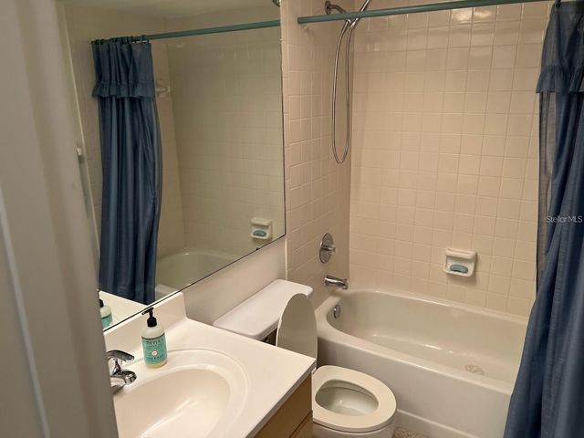 333 WOODLAKE WYNDE, Oldsmar, FL 34677
