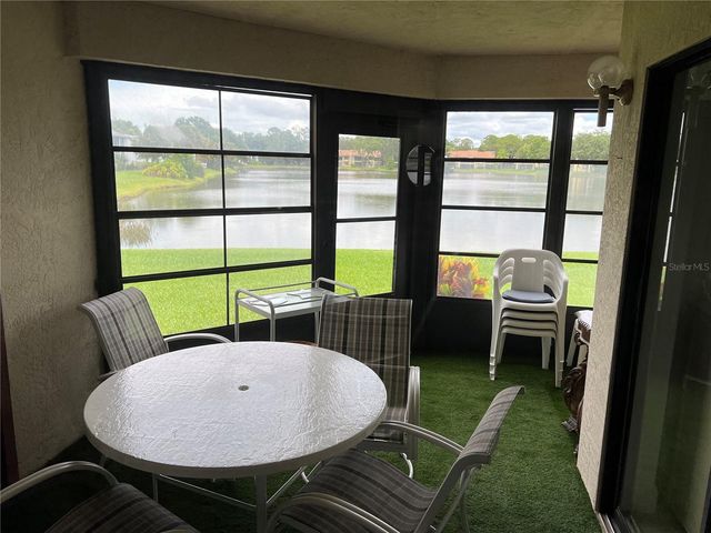 333 WOODLAKE WYNDE, Oldsmar, FL 34677