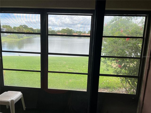 333 WOODLAKE WYNDE, Oldsmar, FL 34677