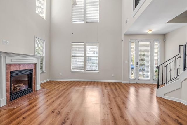 1372 ISLAND TOWN DR, Memphis, TN 38103