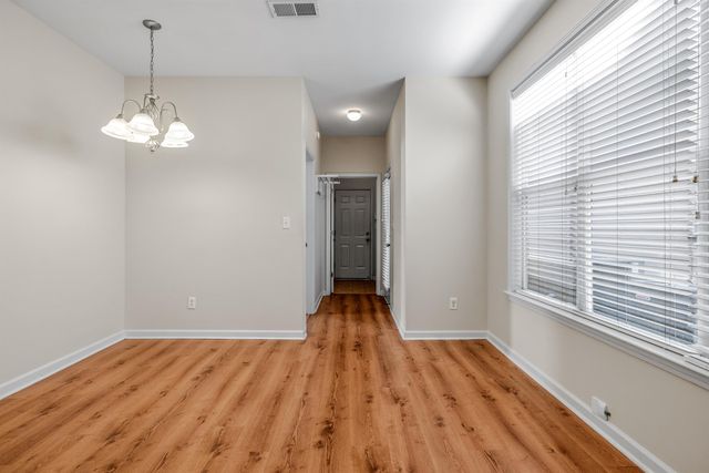 1372 ISLAND TOWN DR, Memphis, TN 38103