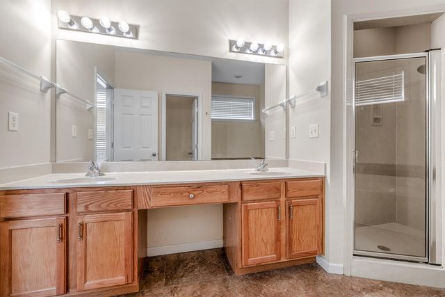 1372 ISLAND TOWN DR, Memphis, TN 38103