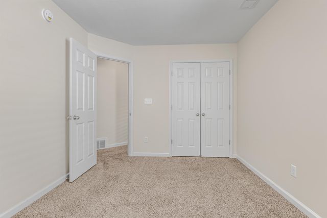 1372 ISLAND TOWN DR, Memphis, TN 38103