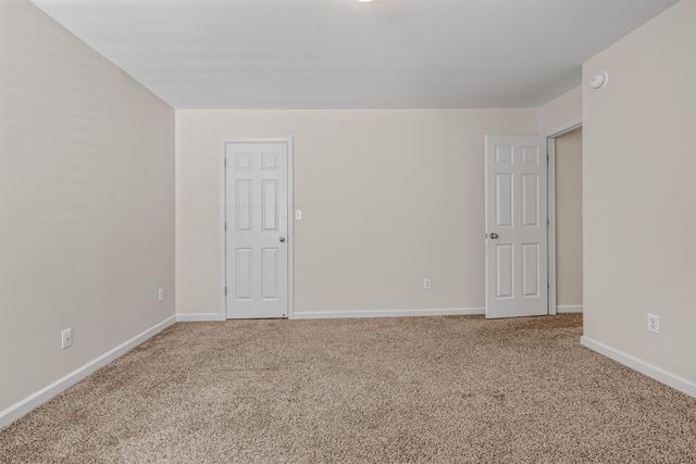 1372 ISLAND TOWN DR, Memphis, TN 38103