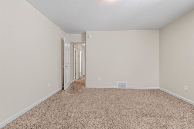 1372 ISLAND TOWN DR, Memphis, TN 38103