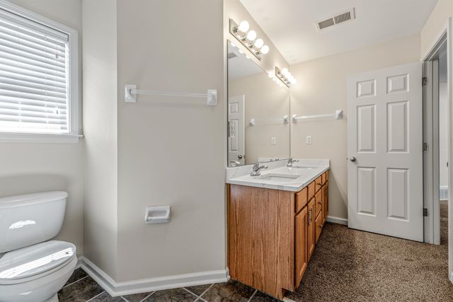 1372 ISLAND TOWN DR, Memphis, TN 38103