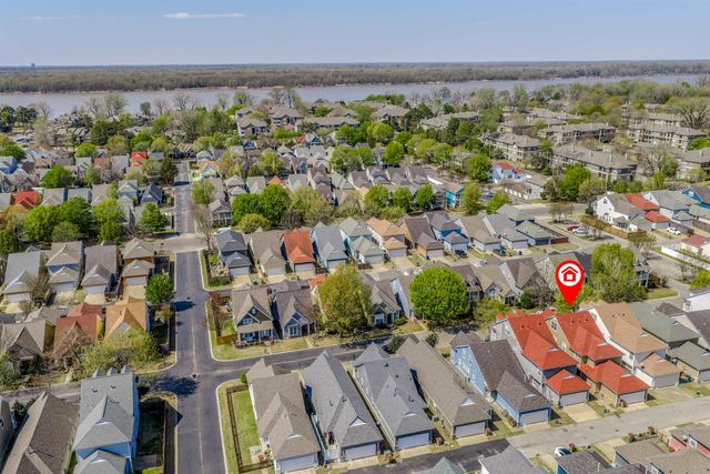 1372 ISLAND TOWN DR, Memphis, TN 38103