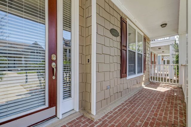 1372 ISLAND TOWN DR, Memphis, TN 38103