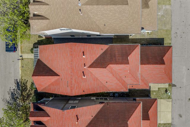 1372 ISLAND TOWN DR, Memphis, TN 38103