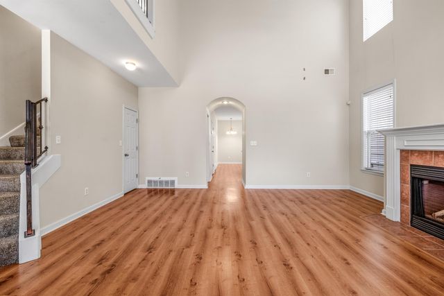 1372 ISLAND TOWN DR, Memphis, TN 38103