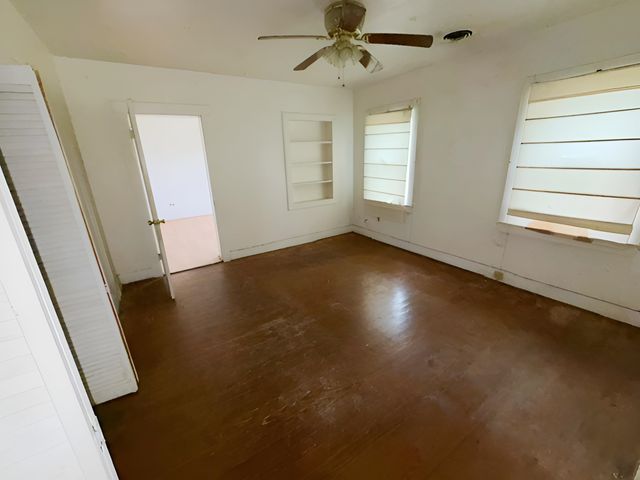 7433 Park Ave, Houma, LA 70364