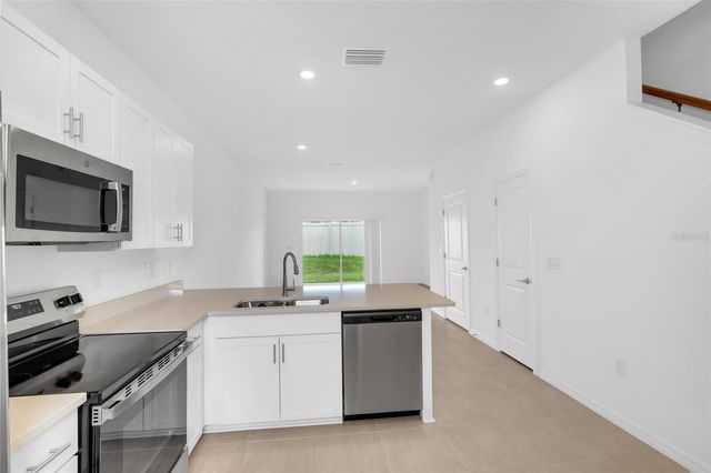 8765 DAYBREAK STREET, Sarasota, FL 34241