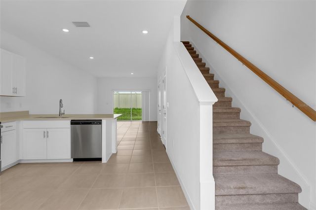 8765 DAYBREAK STREET, Sarasota, FL 34241