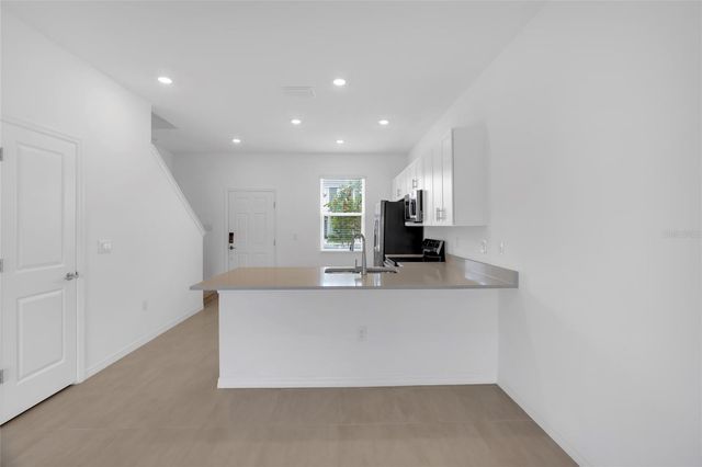 8765 DAYBREAK STREET, Sarasota, FL 34241