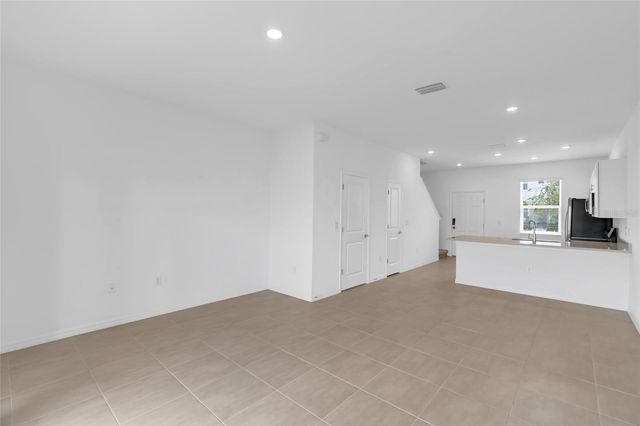 8765 DAYBREAK STREET, Sarasota, FL 34241