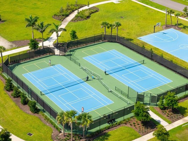 8765 DAYBREAK STREET, Sarasota, FL 34241