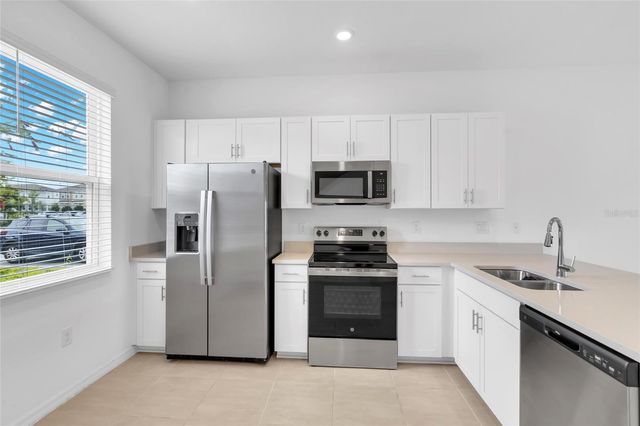 8765 DAYBREAK STREET, Sarasota, FL 34241