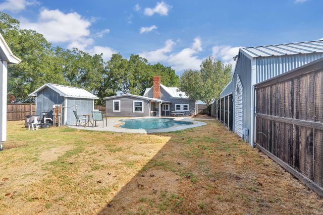 14805 Old Garner Road, Weatherford, TX 76088