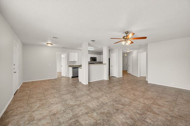 1603 Wavecrest Drive, Glenn Heights, TX 75154