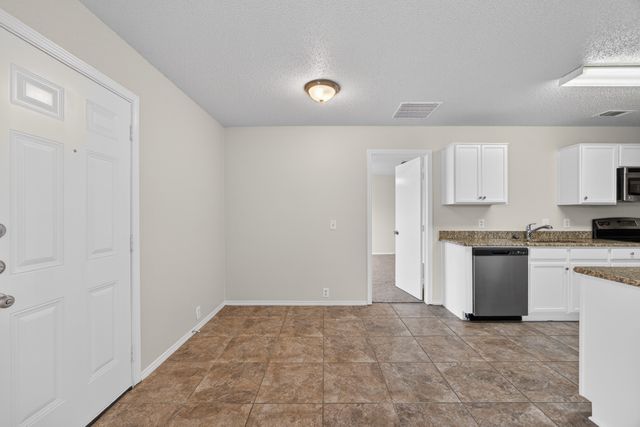 1603 Wavecrest Drive, Glenn Heights, TX 75154