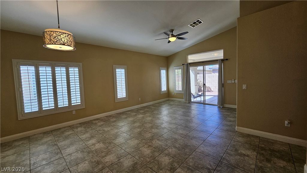 7058 Palisade Grove Court, Las Vegas, NV 89113 — photo 4