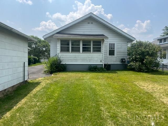 2211 Erie Avenue, Middletown, OH 45042