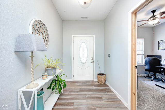 11965 Civic Circle, Mooresville, IN 46158