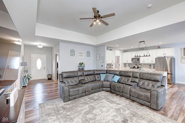 11965 Civic Circle, Mooresville, IN 46158